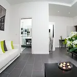 Diana Alojamento de Acomodação e Pequeno-almoço 4*