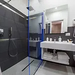 Alojamento de Acomodação e Pequeno-almoço Diana 4*