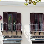 Diana Alojamento de Acomodação e Pequeno-almoço 4*
