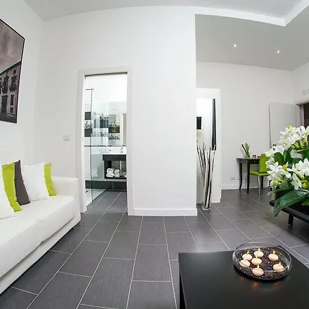 Diana Bed & Breakfast 4*